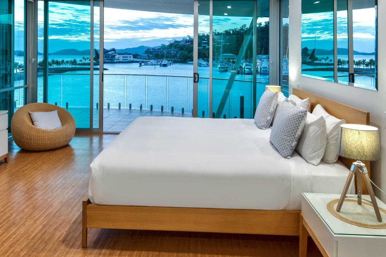 Pavillions Penthouse 25 - Luxury Waterfront Apartment With Private Roof Top Pool And Buggy Гамільтон Екстер'єр фото